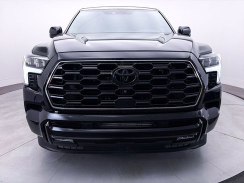 Used 2024 Toyota Sequoia Platinum AWD/4WD image 12