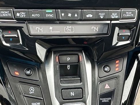 Used 2021 Honda Odyssey Touring image 18