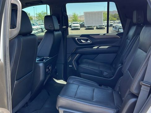 Used 2021 Chevrolet Tahoe High Country w/ Premium Package AWD/4WD image 18