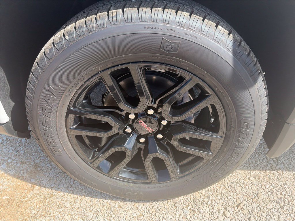 New 2026 GMC Sierra 1500 Pro w/ Graphite Edition AWD/4WD image 10