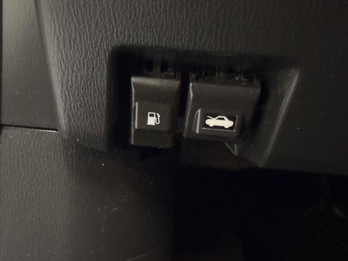 Used 2018 MAZDA CX-5 Sport image 30