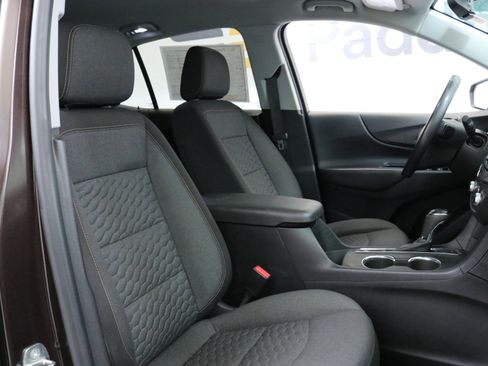Used 2020 Chevrolet Equinox LT image 31