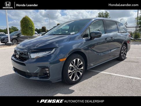 Used 2026 Honda Odyssey Elite image 1