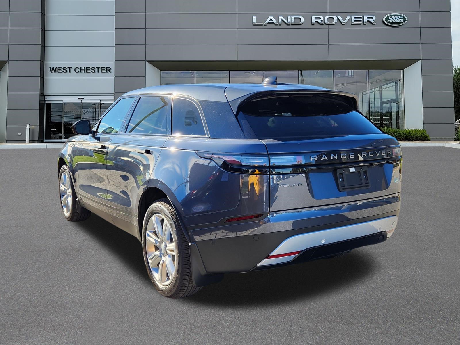 New 2026 Land Rover Range Rover Velar S AWD/4WD image 3