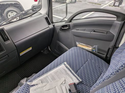 New 2025 Chevrolet Low Cab Forward image 18