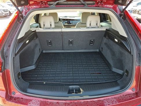 Used 2019 Cadillac XT4 Luxury w/ Cold Weather Package image 24