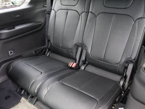 New 2026 Jeep Grand Cherokee L Limited AWD/4WD image 14