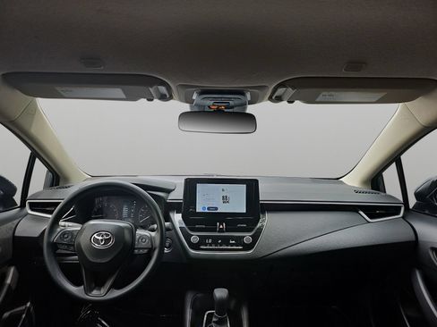 Used 2025 Toyota Corolla LE w/ Convenience Package FWD image 39