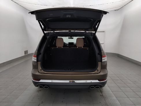 Used 2022 Lincoln Aviator Reserve w/ Equipment Group 201A RWD image 29