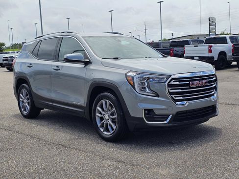 Used 2024 GMC Terrain SLT FWD image 5