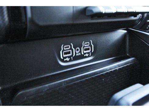 Used 2024 RAM 1500 Limited w/ Body Color Bumper Group image 26