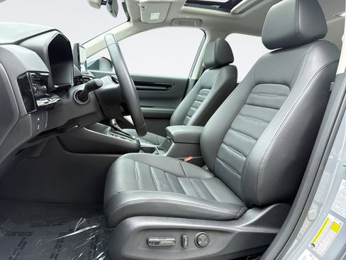Used 2025 Honda CR-V EX-L image 11
