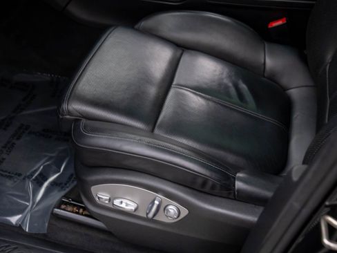 Used 2017 Porsche Macan image 15