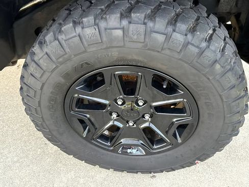 Used 2017 Jeep Wrangler Sport AWD/4WD image 8