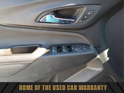 Used 2022 Chevrolet Equinox RS w/ LPO, Floor Liner Package FWD image 13