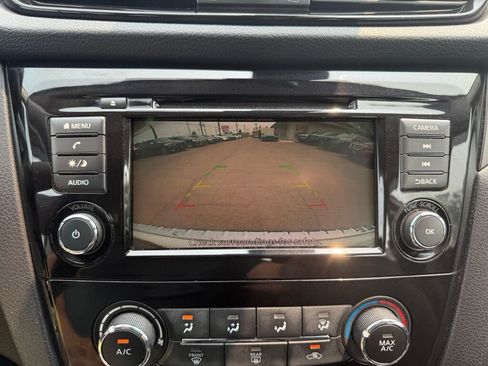 Used 2020 Nissan Rogue Sport S AWD/4WD image 16