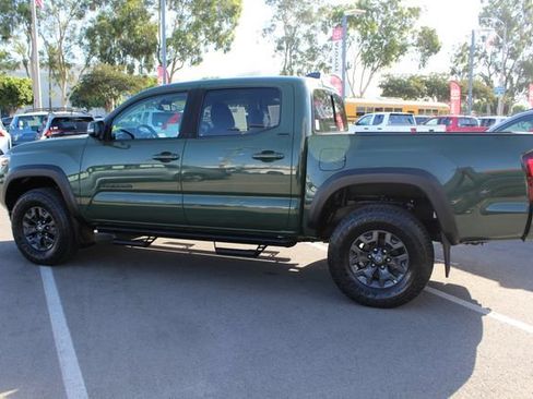 Certified 2021 Toyota Tacoma SR5 w/ Technology Package RWD image 7