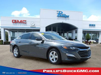 Used 2021 Chevrolet Malibu LS