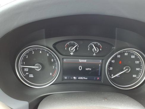 Used 2024 Buick Enclave Essence w/ Technology Package FWD image 20