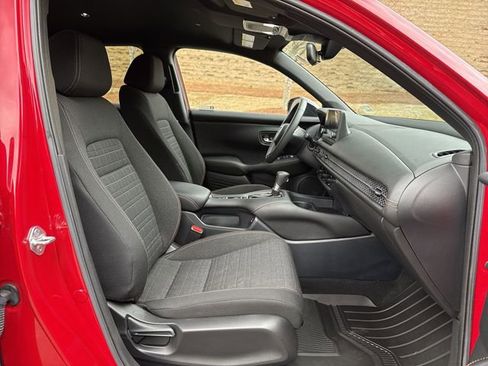 Used 2024 Honda HR-V Sport image 28