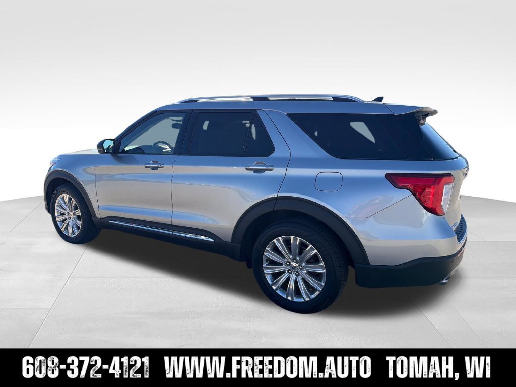 Used 2021 Ford Explorer Limited w/ Equipment Group 301A AWD/4WD image 4
