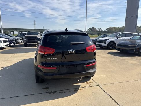 Used 2014 Kia Sportage LX image 18