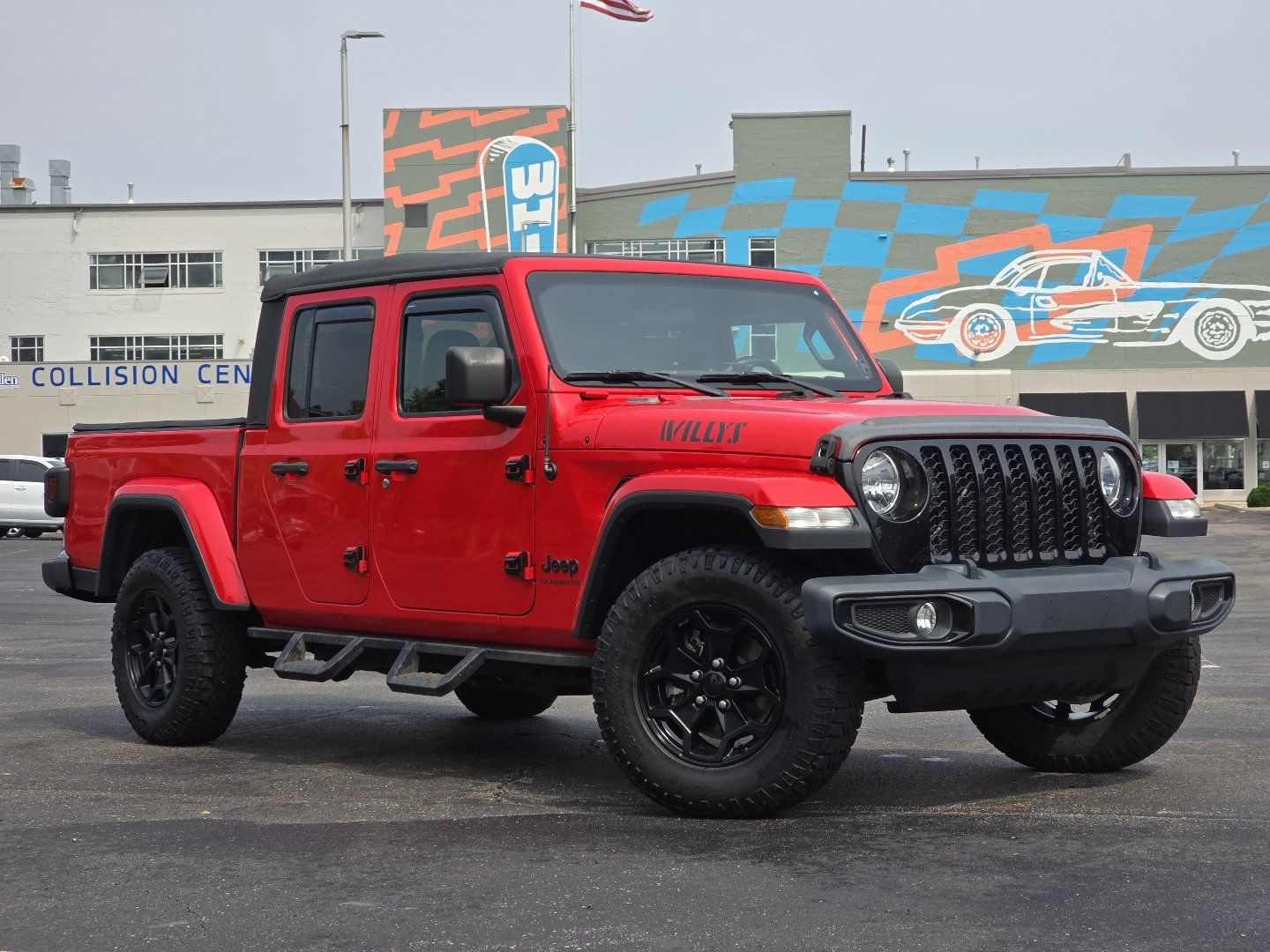 Used 2021 Jeep Gladiator Sport AWD/4WD image 2