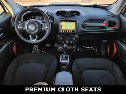 Used 2023 Jeep Renegade Trailhawk image 2
