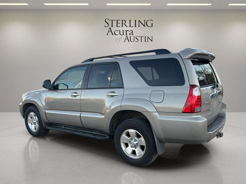 Used 2006 Toyota 4Runner SR5 image 7