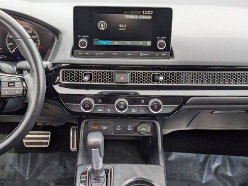 Used 2025 Honda Civic Sport image 27