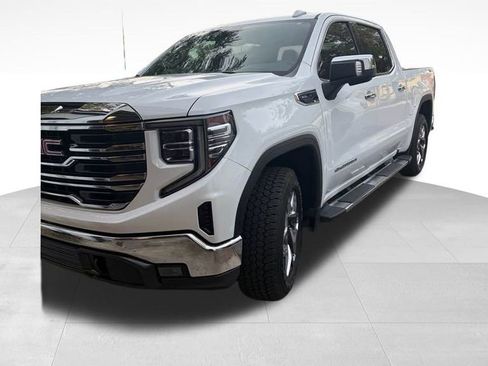 Used 2023 GMC Sierra 1500 SLT w/ SLT Premium Package image 4