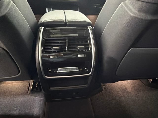 Used 2025 BMW X5 xDrive40i w/ M Sport Package AWD/4WD image 24