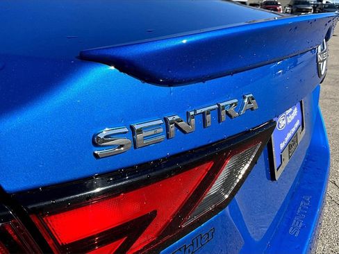 Used 2024 Nissan Sentra SR w/ SR Premium Package image 8