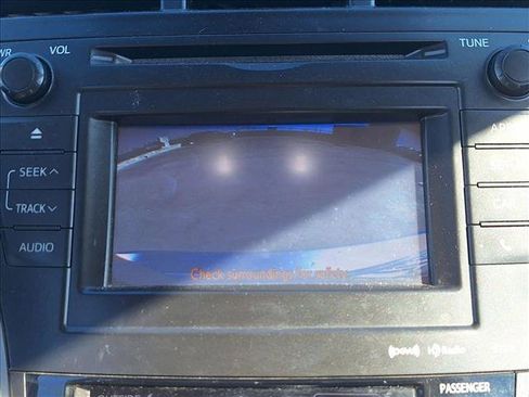 Used 2013 Toyota Prius V Five image 13