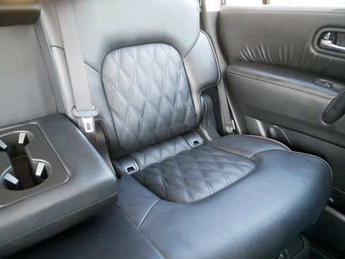 Certified 2024 Nissan Armada Platinum AWD/4WD image 14
