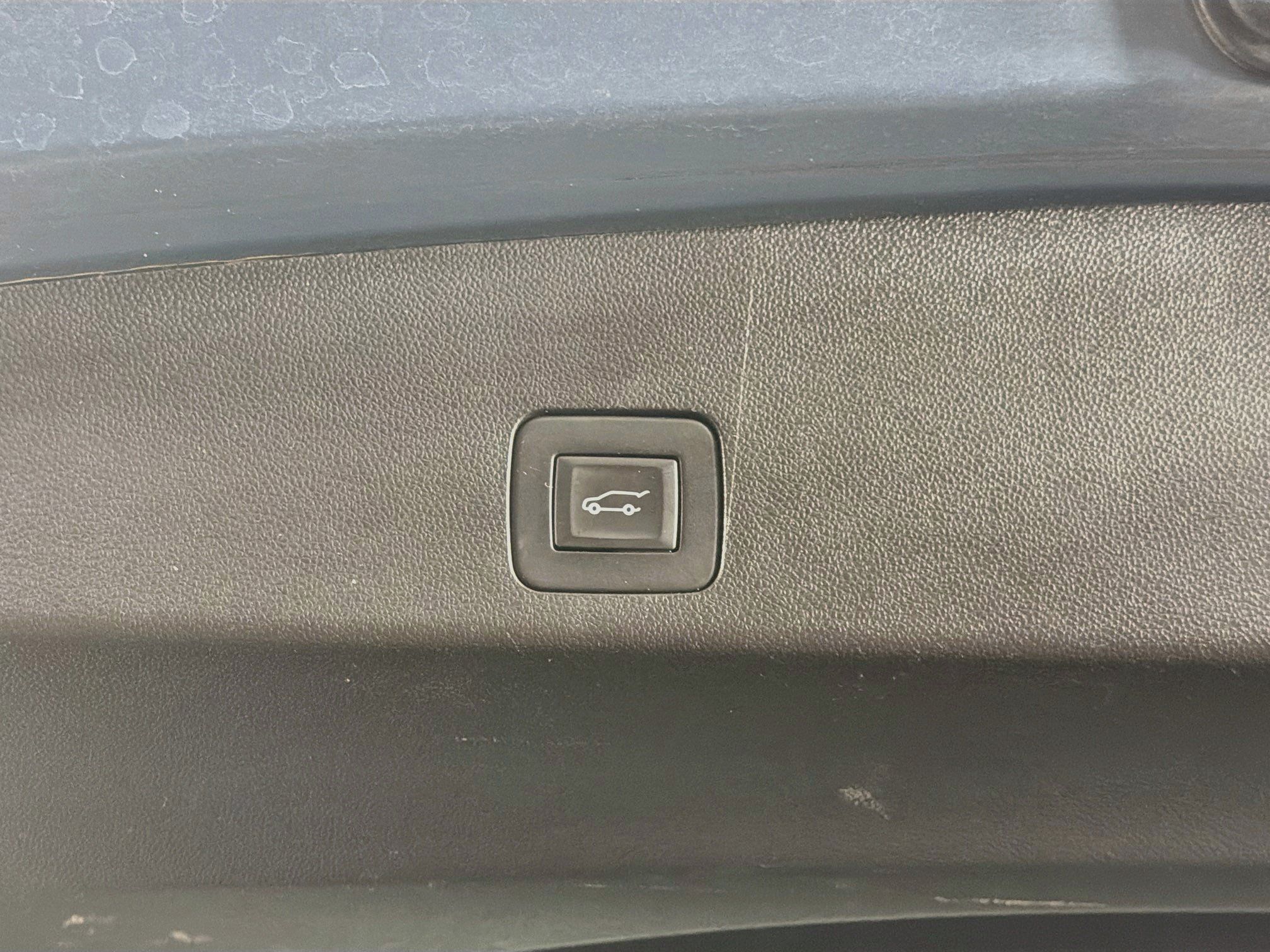 Used 2024 Buick Encore GX Sport Touring w/ Experience Buick Package FWD image 29