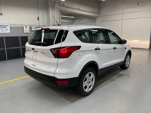 Used 2019 Ford Escape S FWD image 4