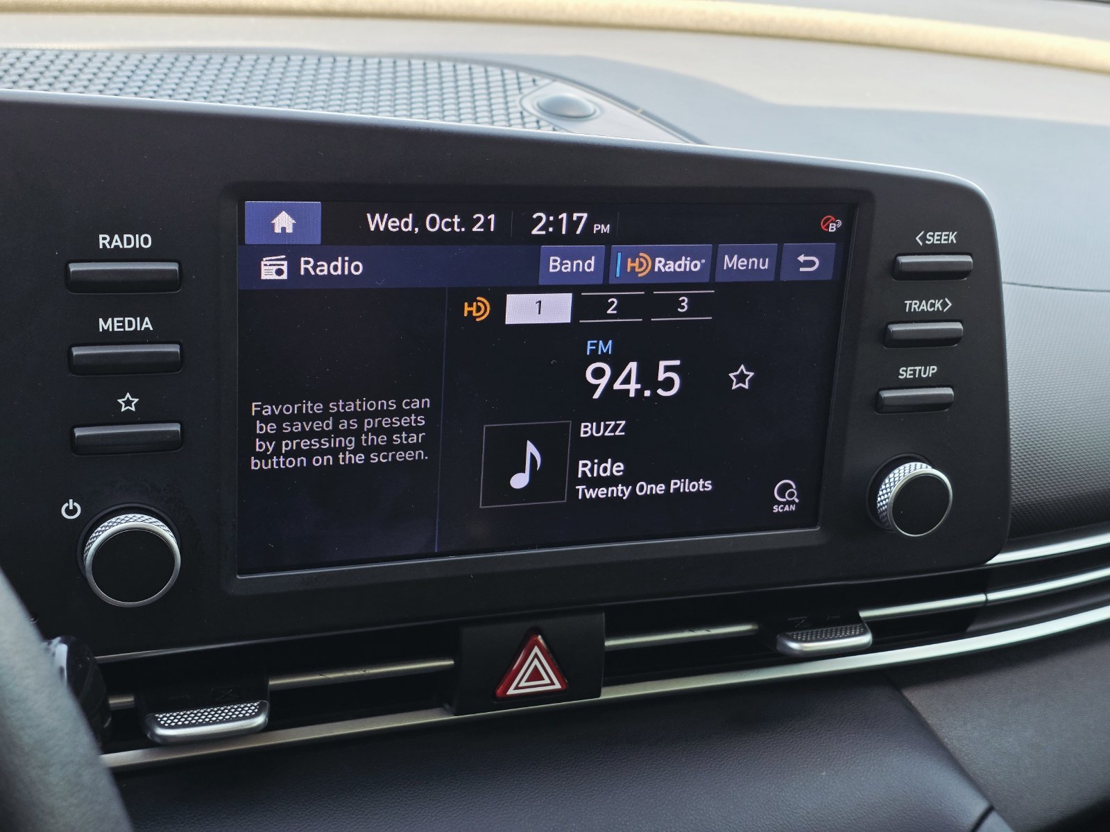 Used 2022 Hyundai Elantra SEL FWD image 19