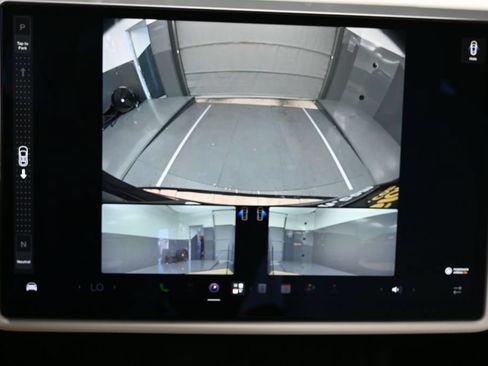 Used 2022 Tesla Model X AWD/4WD image 21