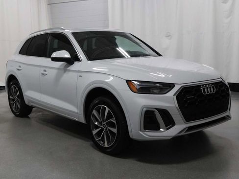 Used 2024 Audi Q5 2.0T Premium w/ Convenience Package AWD/4WD image 13