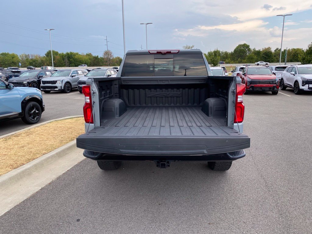Used 2024 Chevrolet Silverado 1500 ZR2 w/ Technology Package AWD/4WD image 5