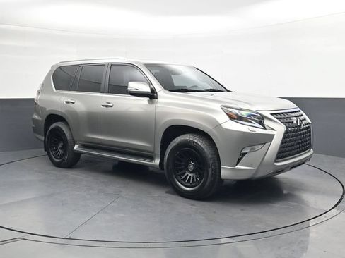 Used 2023 Lexus GX 460 Premium AWD/4WD image 2