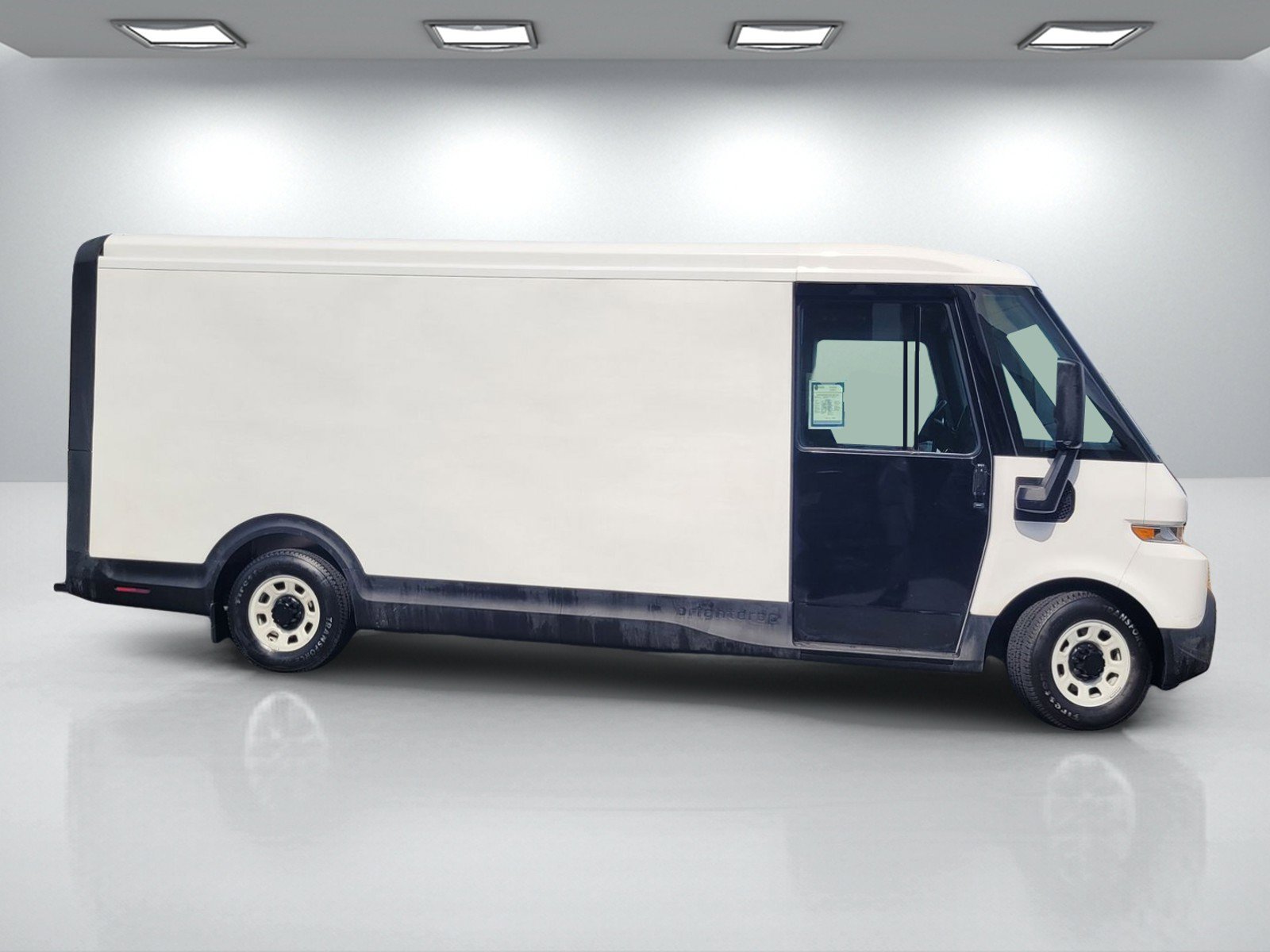 Used 2023 Chevrolet Brightdrop 600 w/ Active Safety Package 2 AWD/4WD image 3