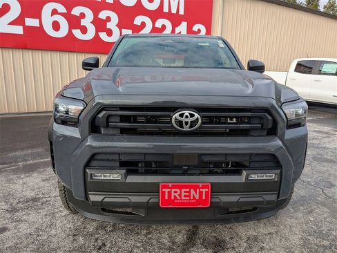 Used 2025 Toyota 4Runner SR5 image 11