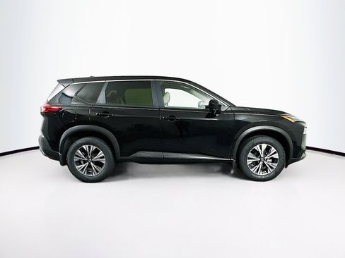Used 2023 Nissan Rogue SV AWD/4WD image 10