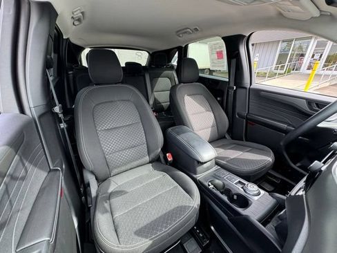 Used 2025 Ford Escape Active AWD/4WD image 25