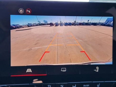 New 2026 GMC Canyon Elevation w/ Convenience Package image 40