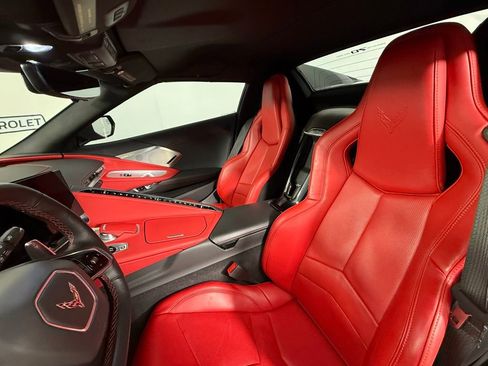 Used 2023 Chevrolet Corvette Stingray Preferred Conv w/ Z51 Performance Package RWD image 29