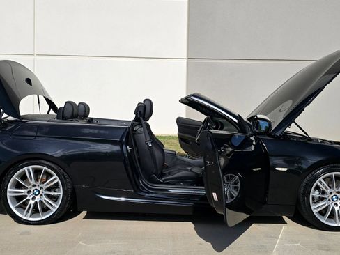 Used 2013 BMW 335i Convertible RWD image 17