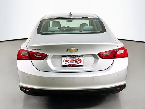 Used 2022 Chevrolet Malibu LS w/ Driver Confidence Package FWD image 17